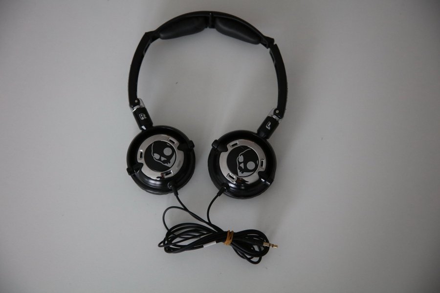 Skullcandy S5LWDZ-131 Lowrider - Hörlurar i gott skick