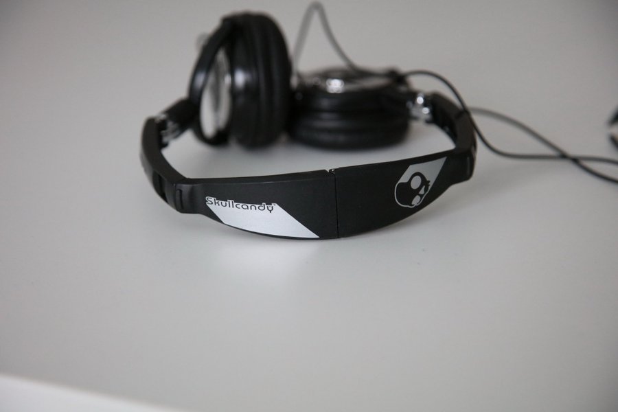 Skullcandy S5LWDZ-131 Lowrider - Hörlurar i gott skick