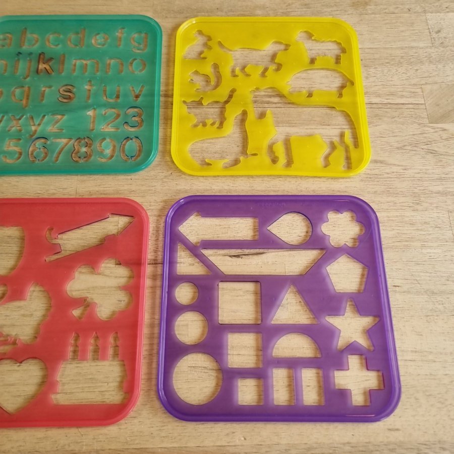 Tuppertoys - 8 st Ritmallar med Roliga Motiv / Tupperware