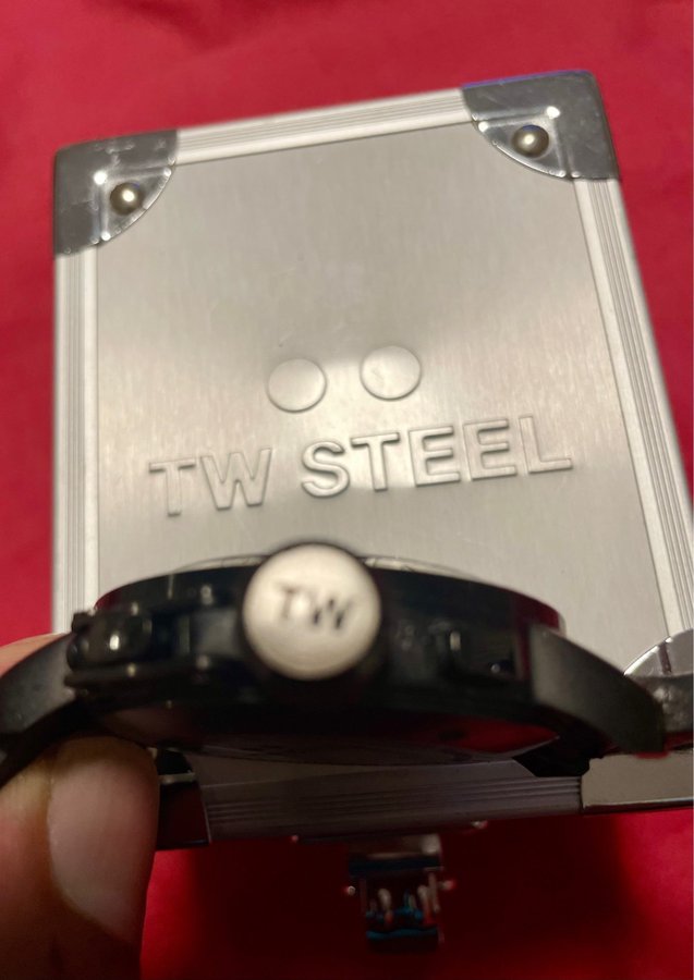 TW Steel klocka