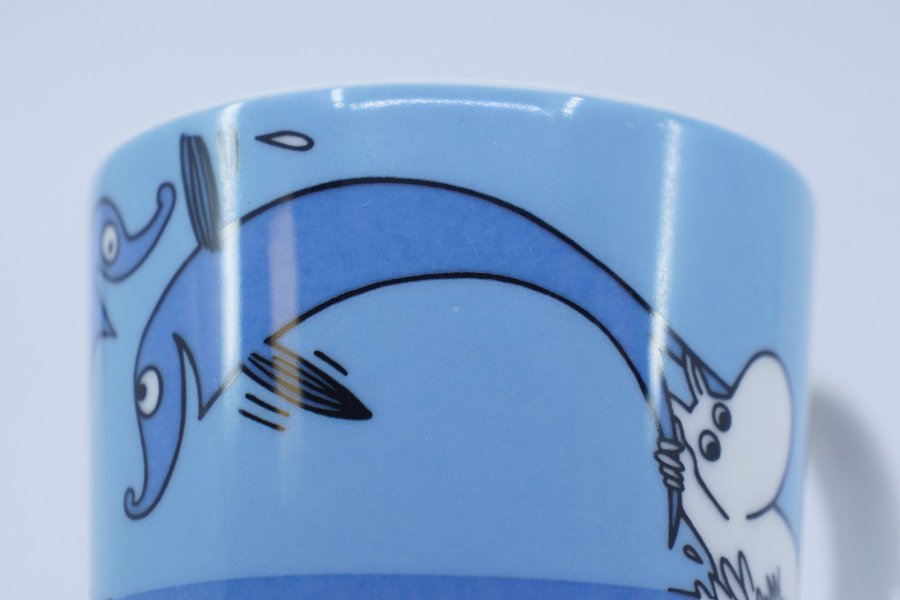 Muminmugg Delfindyk / Moomin Mug Dolphin Dive [B]