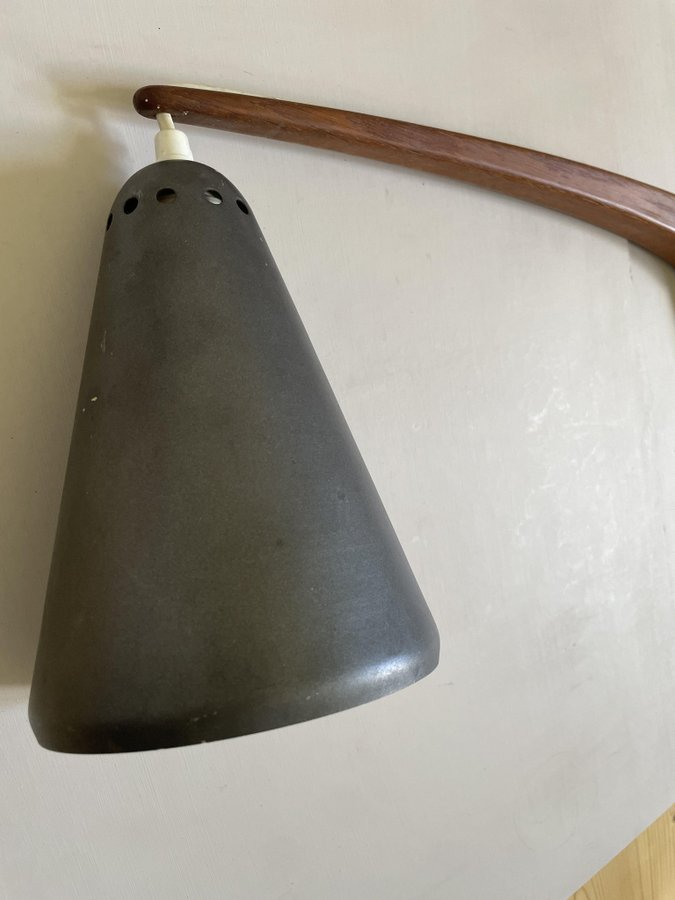 Vintage Vägglampa i Ek från 50-talet LUXUS Vittsjö (design: Uno Kristiansson)