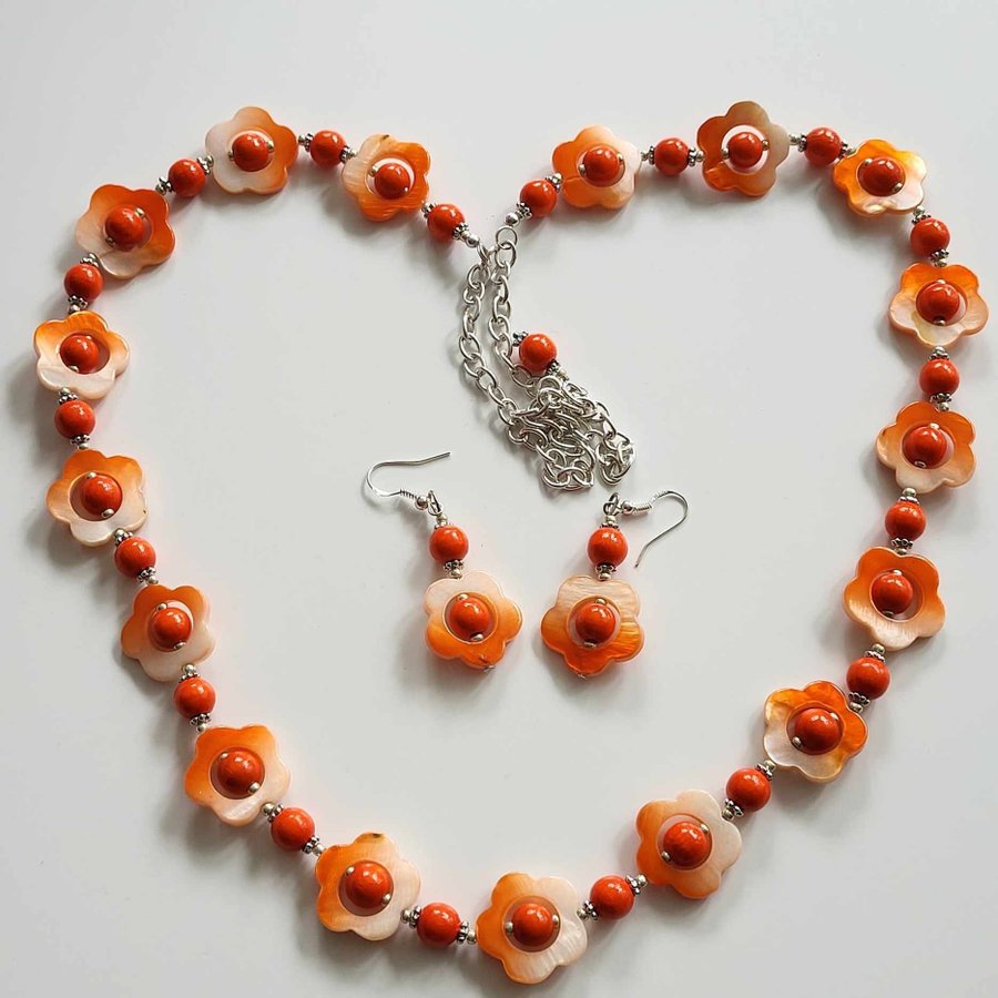 Vackra orange sommarsmycken halsband + örhängen med silver krokar