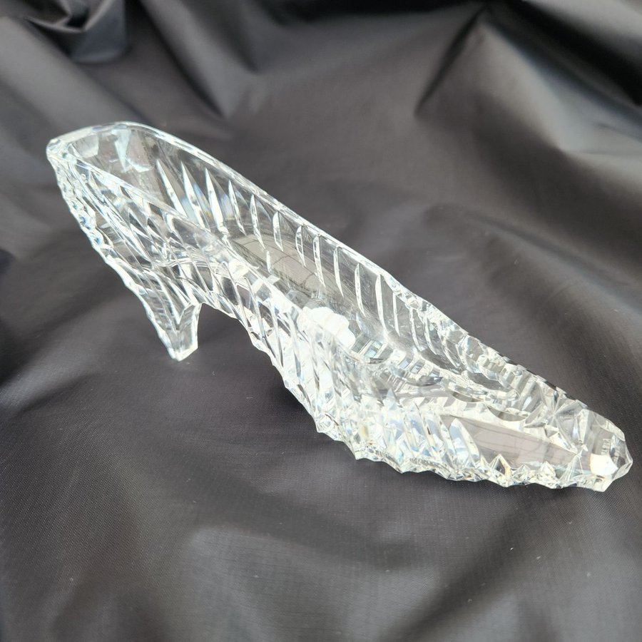 Beautiful Tipperary "Crystal of Kings" Fine Irish Crystal Glass Slipper