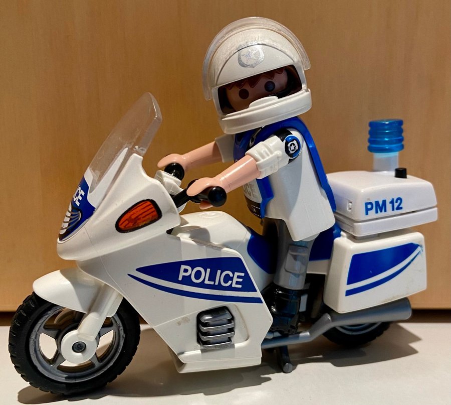 Playmobil Polis med motorcykel