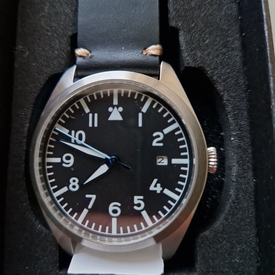 Pilotklocka 40mm svart automatisk flieger typ A SVART läder