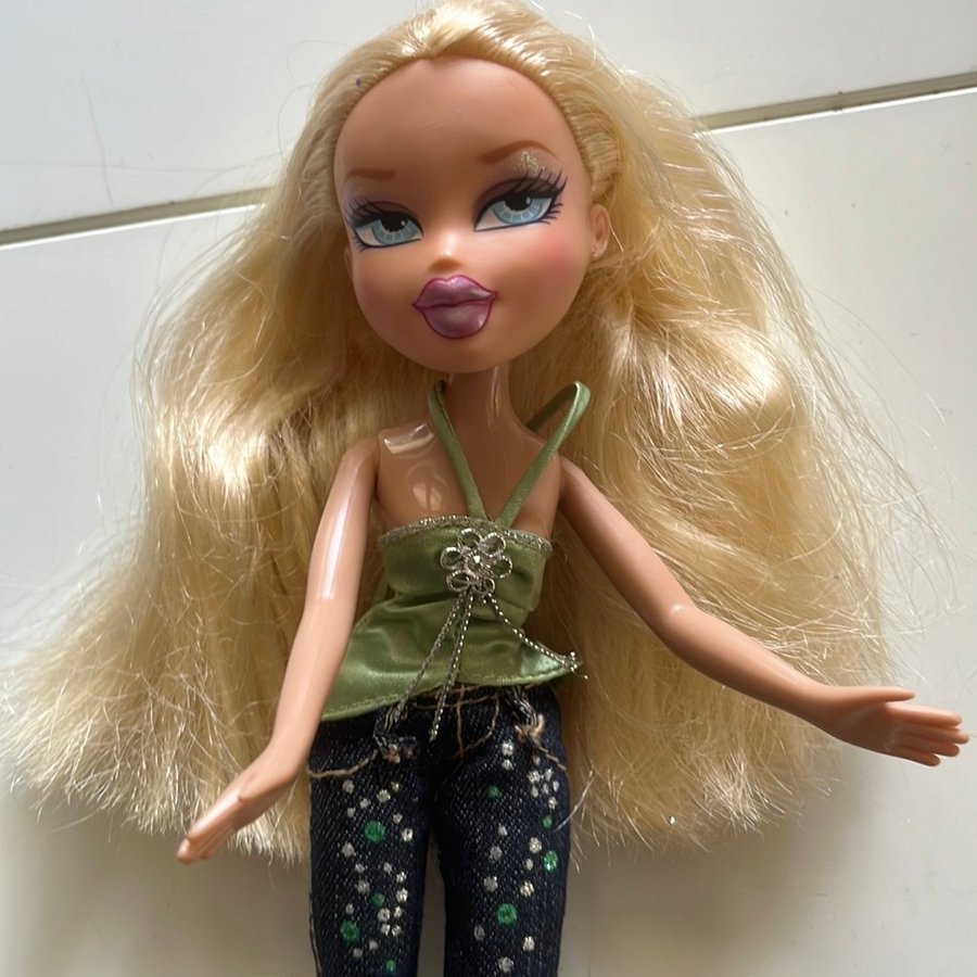 Bratz 2001 MGA Passion 4 Fashion Cloe original