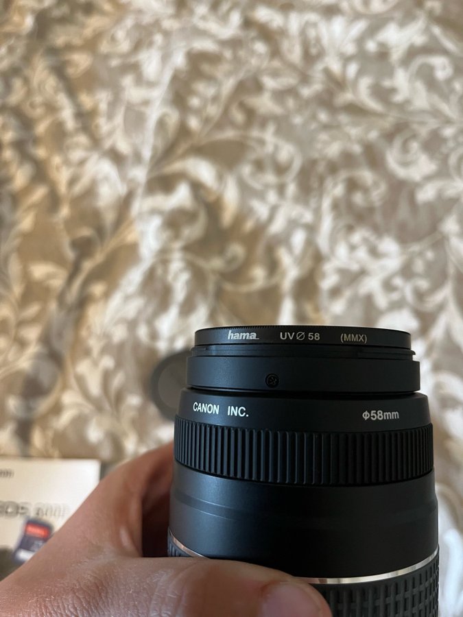 Canon EF 75-300mm f/4-56 III Objektiv