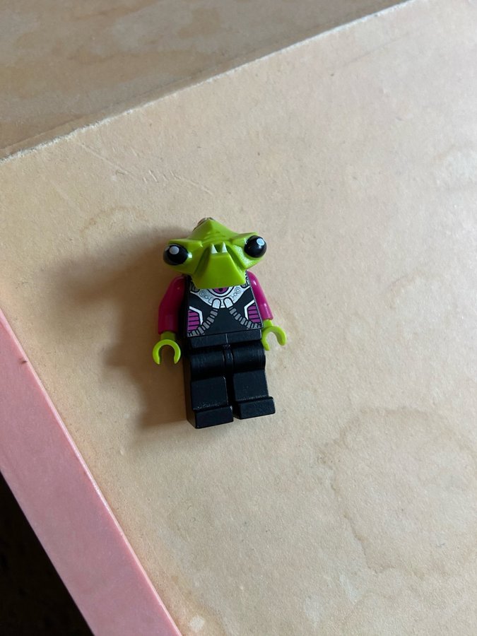 Lego figur Alien