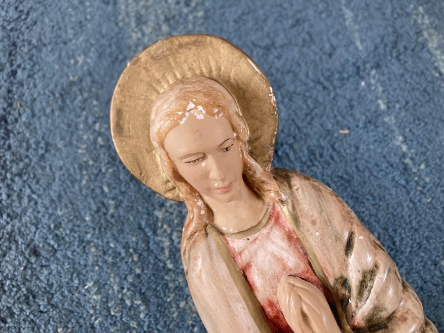 Stor vintage religiös figurin skulptur i bemålat gips Madonna