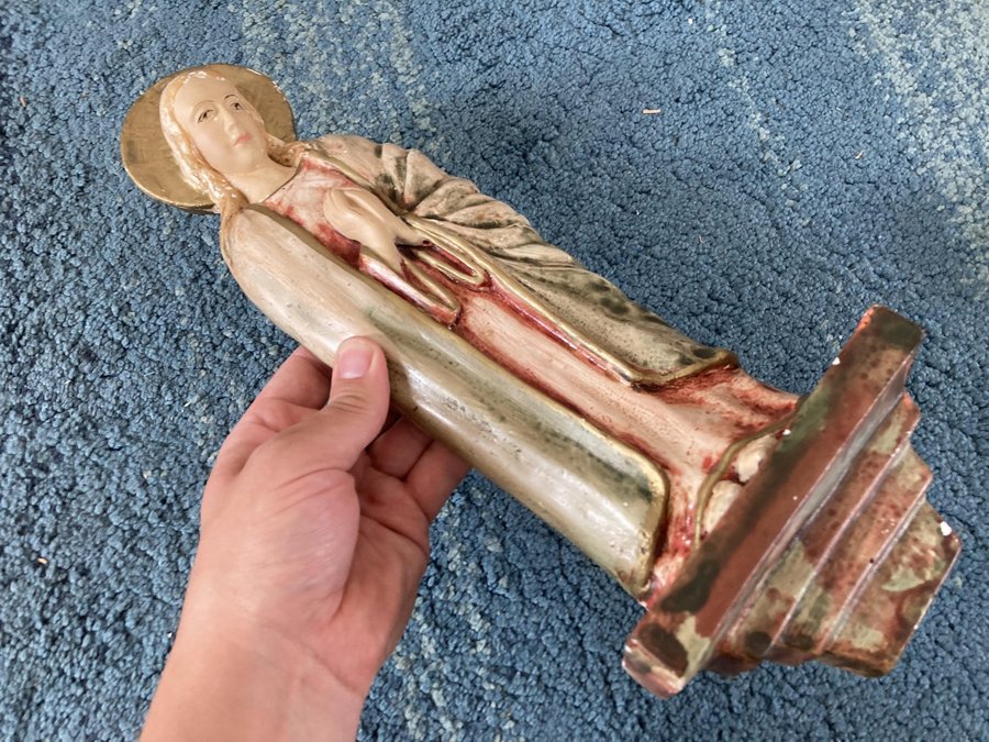 Stor vintage religiös figurin skulptur i bemålat gips Madonna