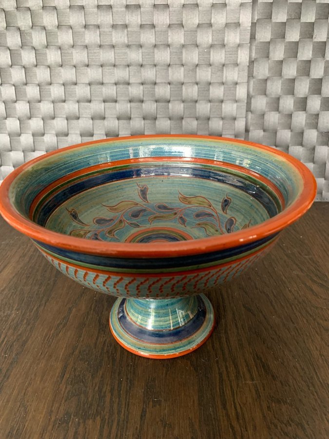 Elin Aunes Pottemskeri Norway keramik handmade stettskål bowl skål fot