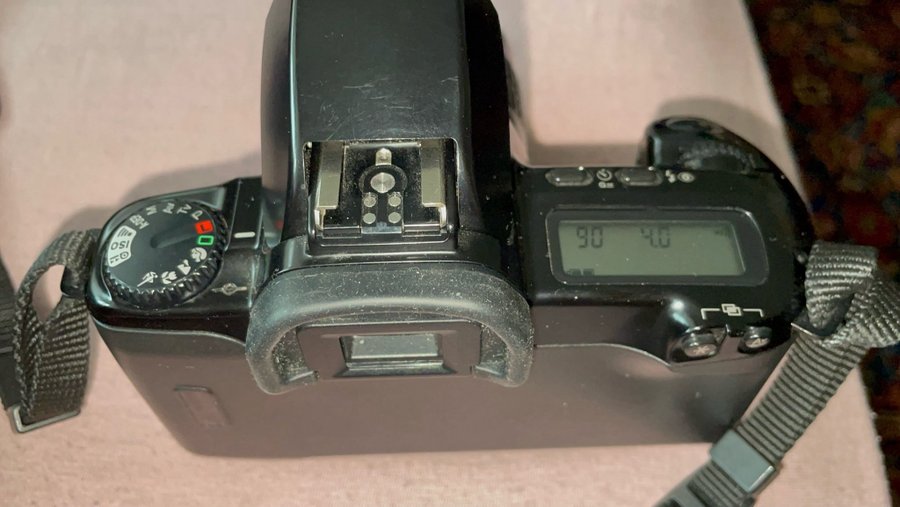 Canon EOS 500 kamera med objektiv canon EF 35-80mm