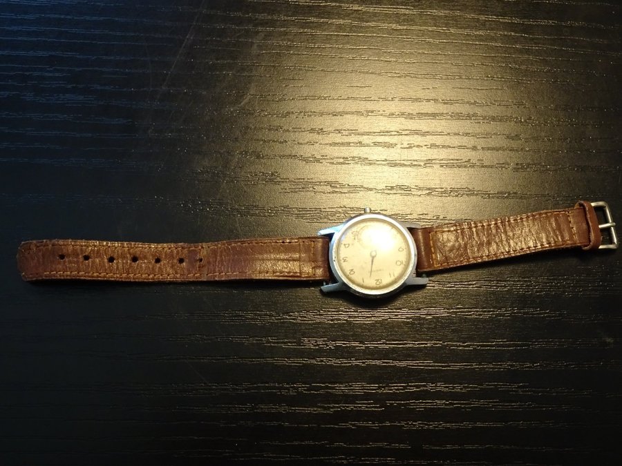 Franca armbandsklocka trasig (Franca wristwatch broken)