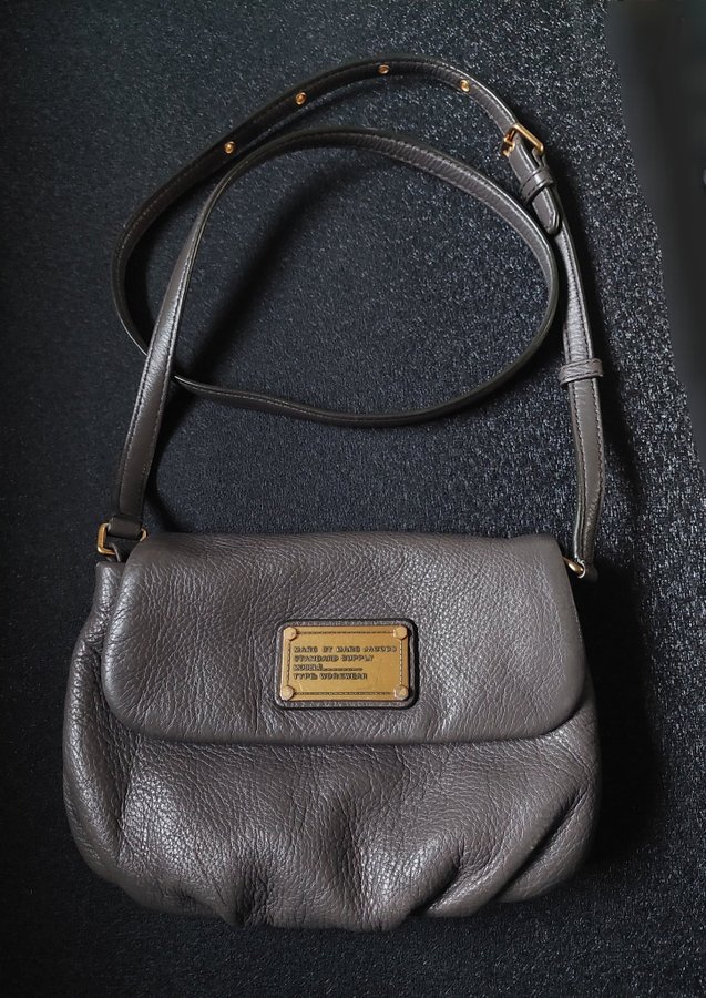 Marc Jacobs crossbody väska