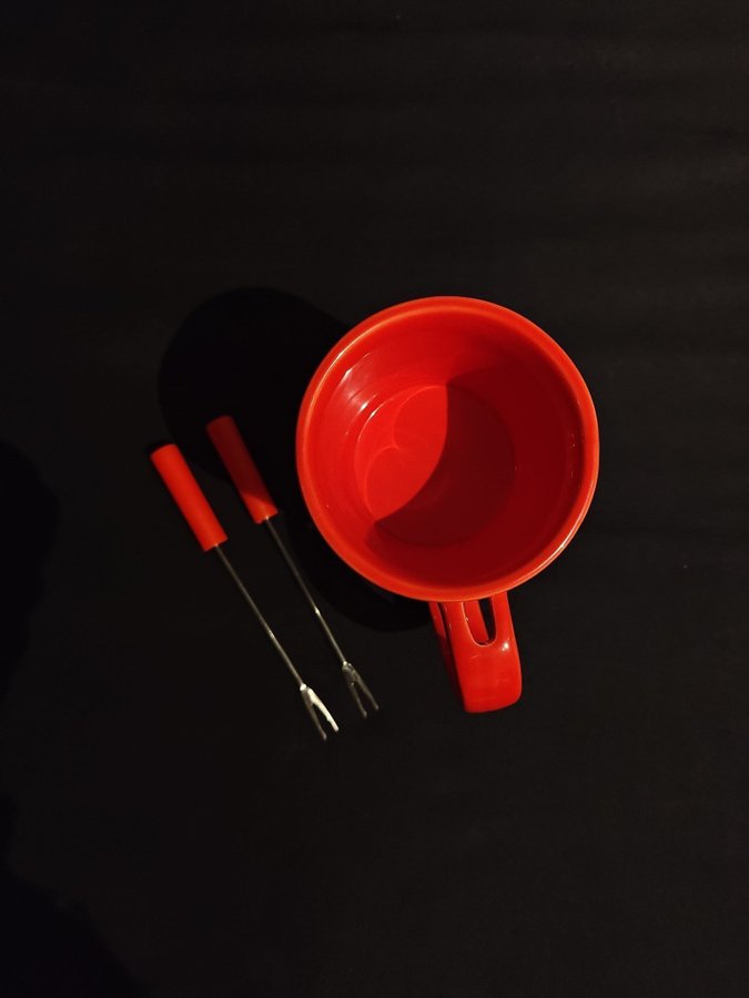 Röd fondue-mugg kitchPRO knappt använd