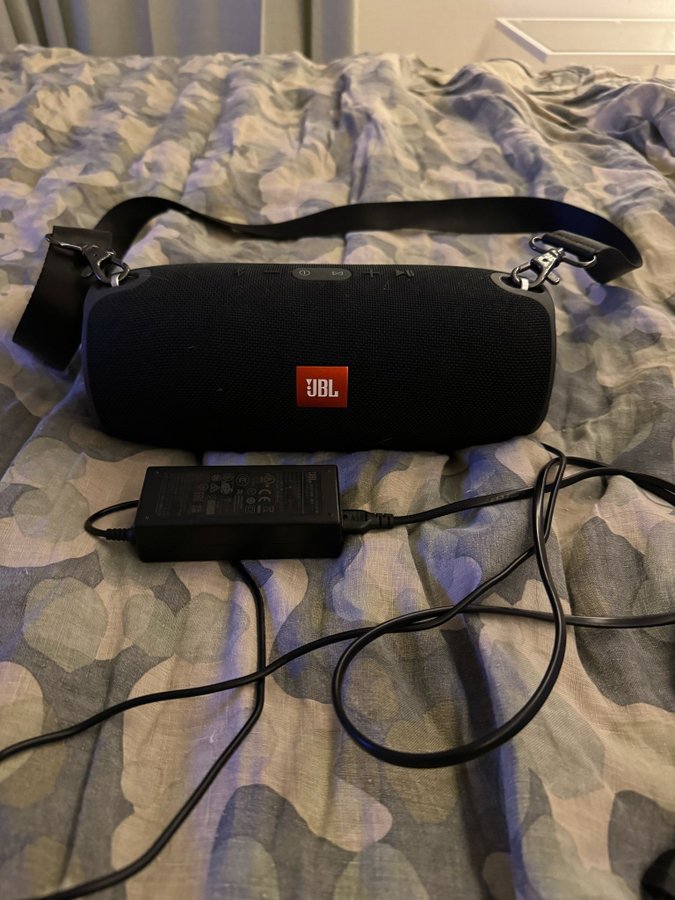 JBL XTREME