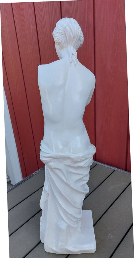 Venus staty i polystone  inredning klassisk modell prydnad