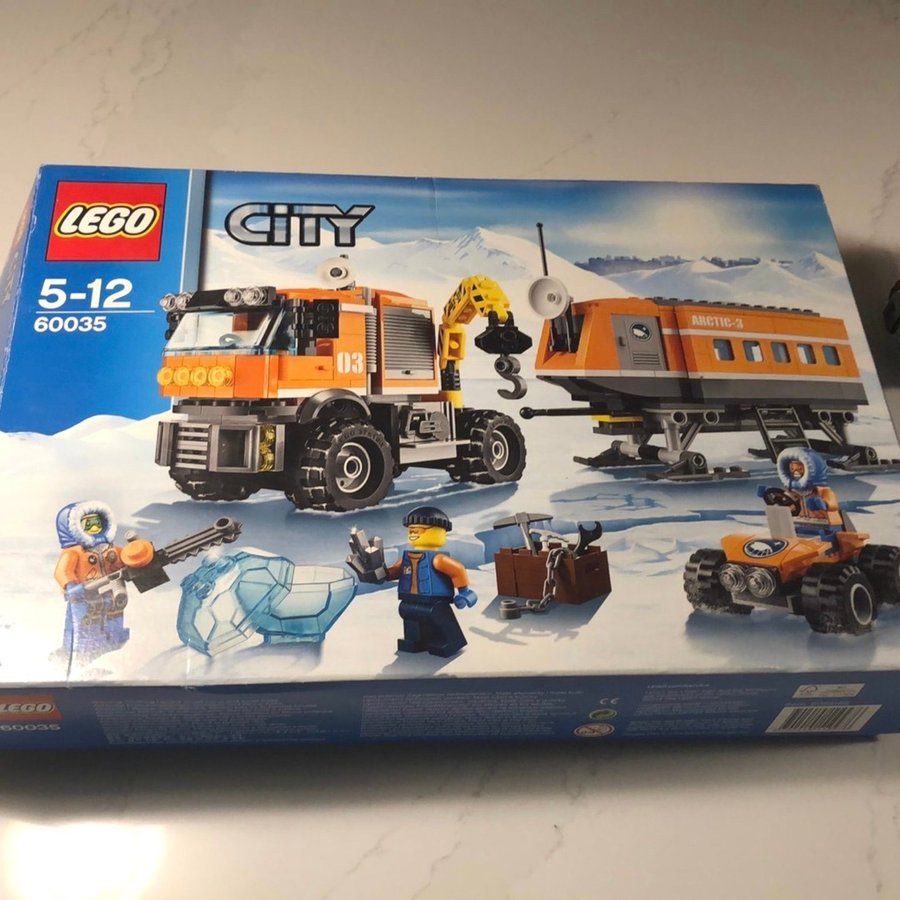 LEGO City 60035  60085 Arctic Exploration Truck och båt