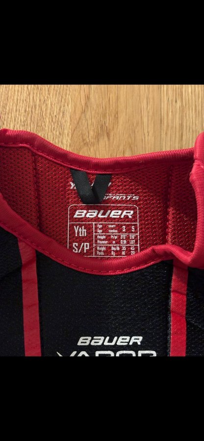 Bauer axelskydd youth strl S