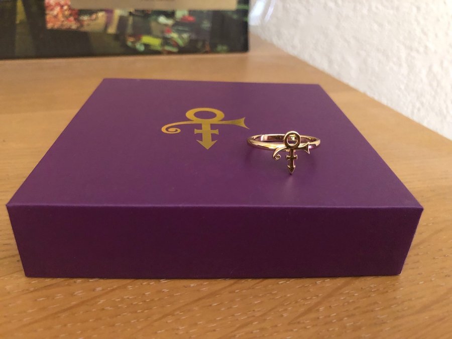 PRINCE Symbol Mini Ring 14k gold plated brass