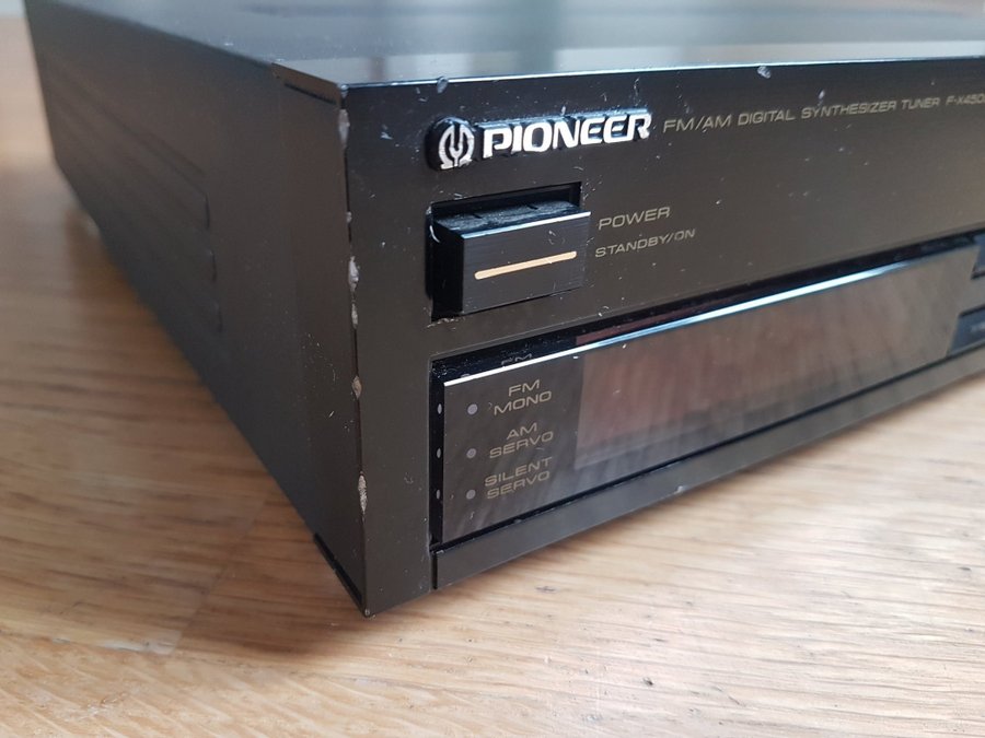 Tuner Pioneer FM/AM Digital Syntheziser Tuner F-X450L