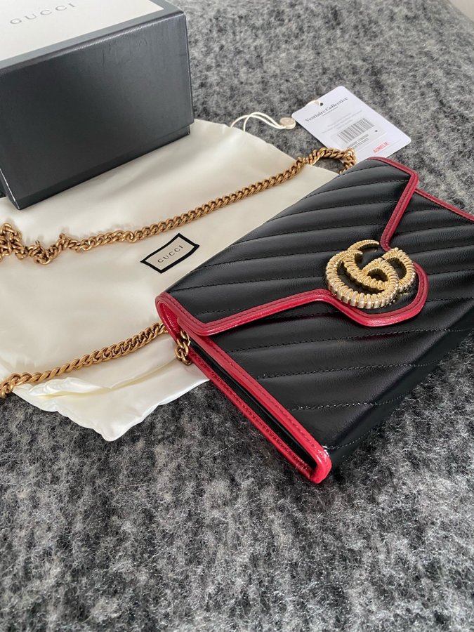 Gucci Marmont clutch