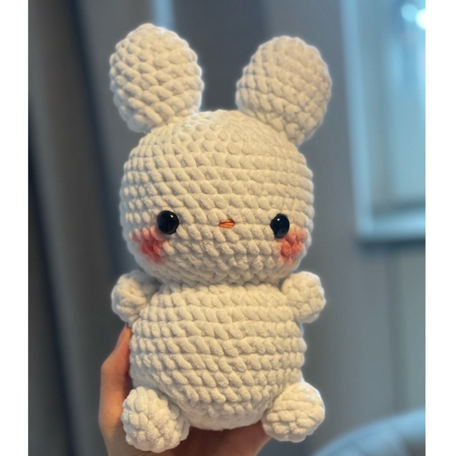 Virkad kanin docka/ crocheted bunny plushie