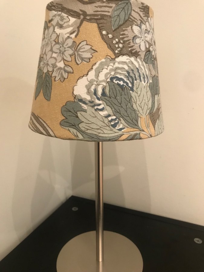 LAMPSKÄRM TYG FRÅN SVENSKT TENN / GP  J BAKER / ROCKBIRD SIGNATURE