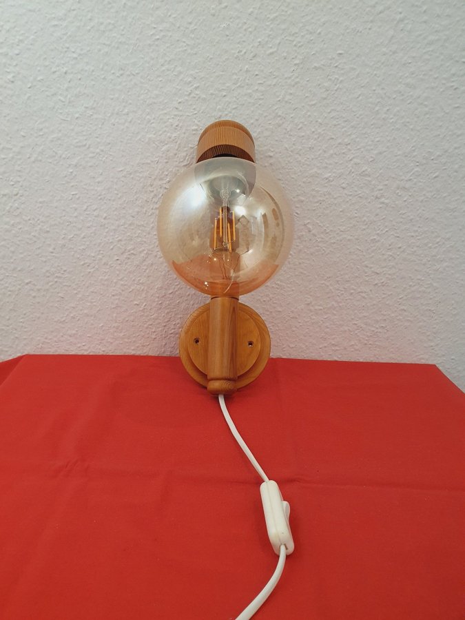 VÄGGLAMPA Furu Solbackens lampa Sänglampa Böjbar lampa 70-tal