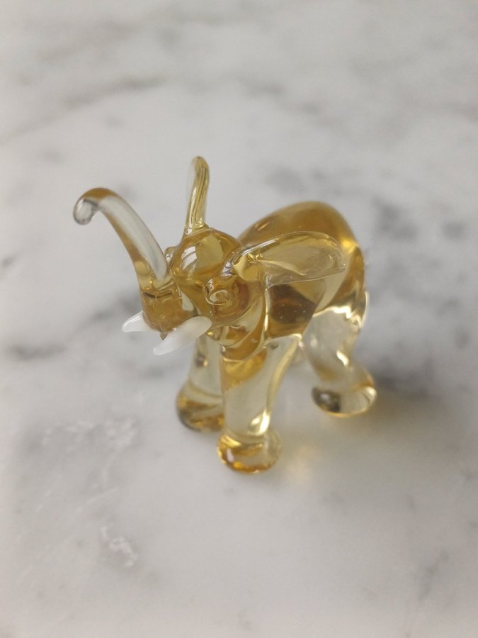 Liten elefant i glas Miniatyr