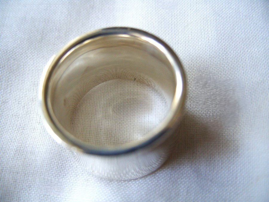 Efva Attling design: "Hooked on Simone ring" 925 silver stl 17mm Välvd form