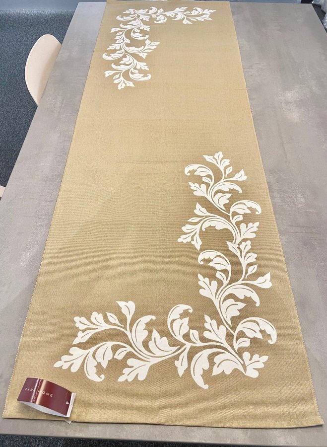 ZARA HOME Bordslöpare 50x160cm Beige med vitt blad Mönster 100% Bomull