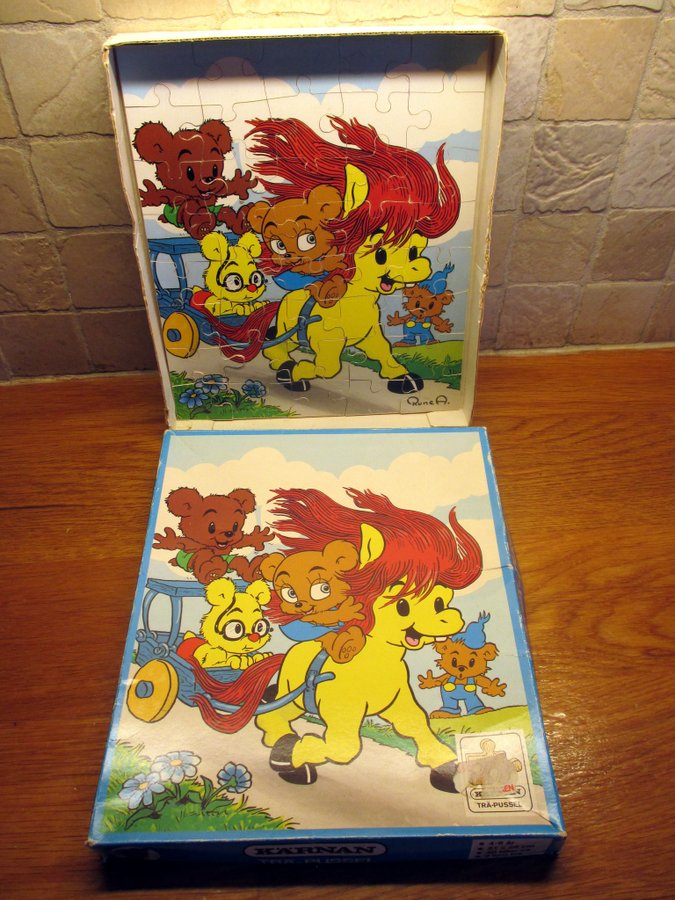 Äldre Trä pussel BAMSE - RUNE A 40 bitar Fint skick