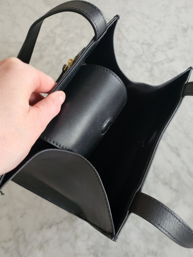 Skinn läderväska minimalist från franska Elleme