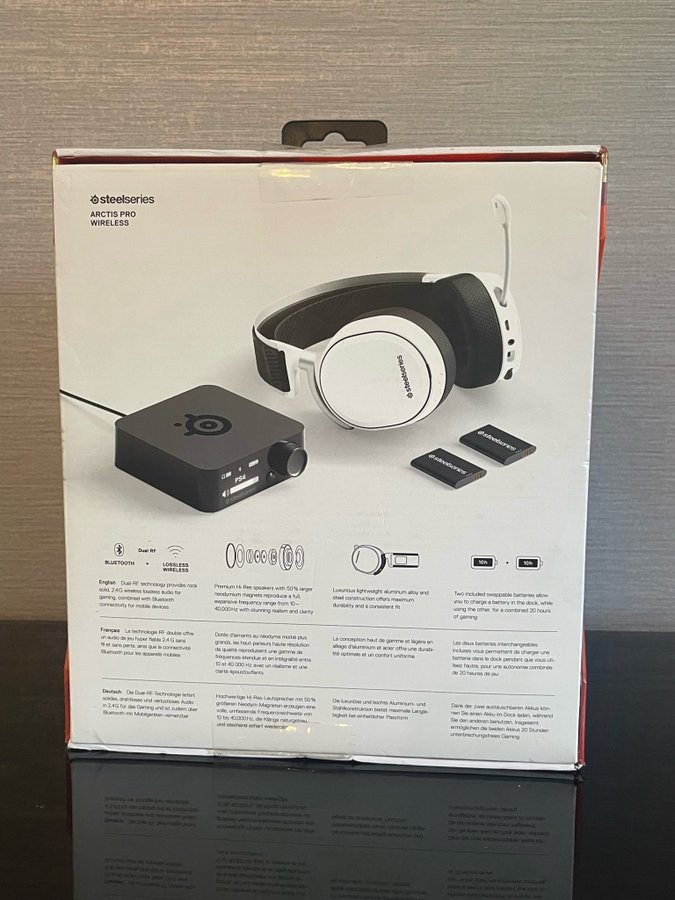 Steelseries Arctis Pro Wireless White Trådlös headset