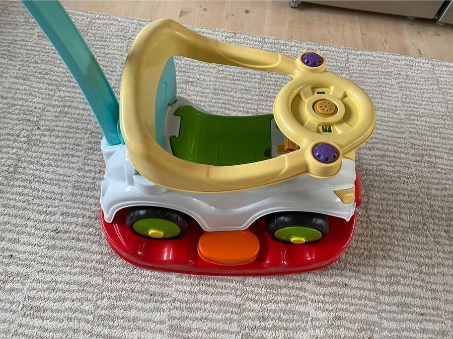 Fisher Price 4 in 1 Ride on Rocker - Lära Gå Bil