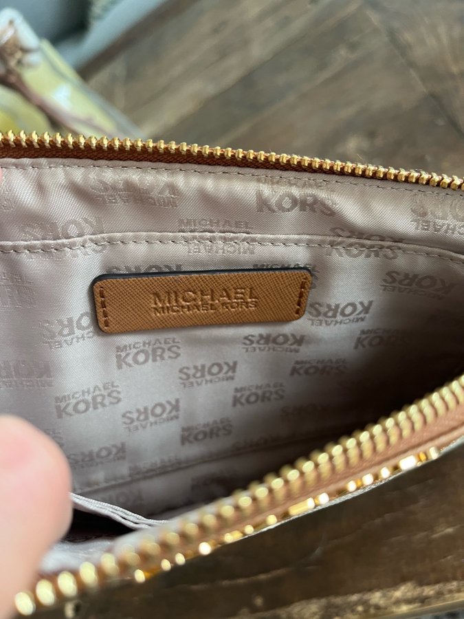 Michael Kors clutch