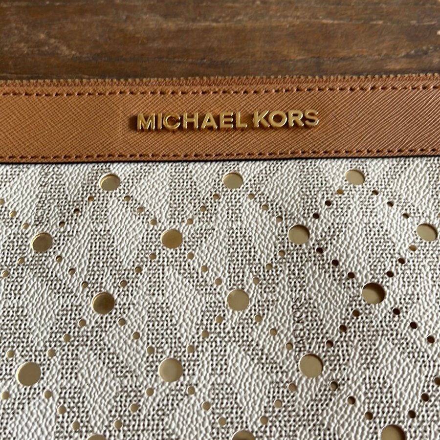 Michael Kors clutch