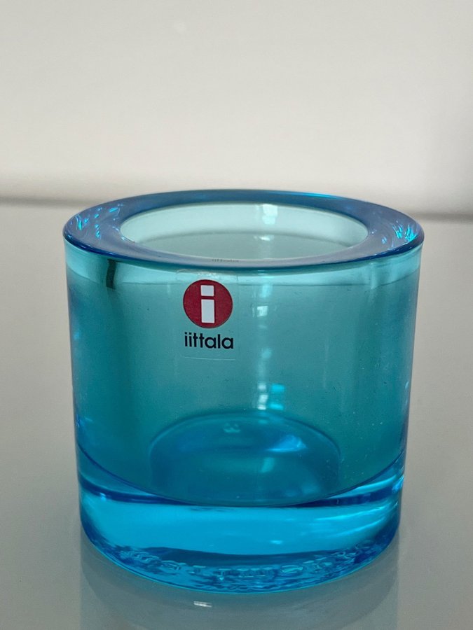 Iittala Kivi ljuslykta blått glas 60 mm som ny