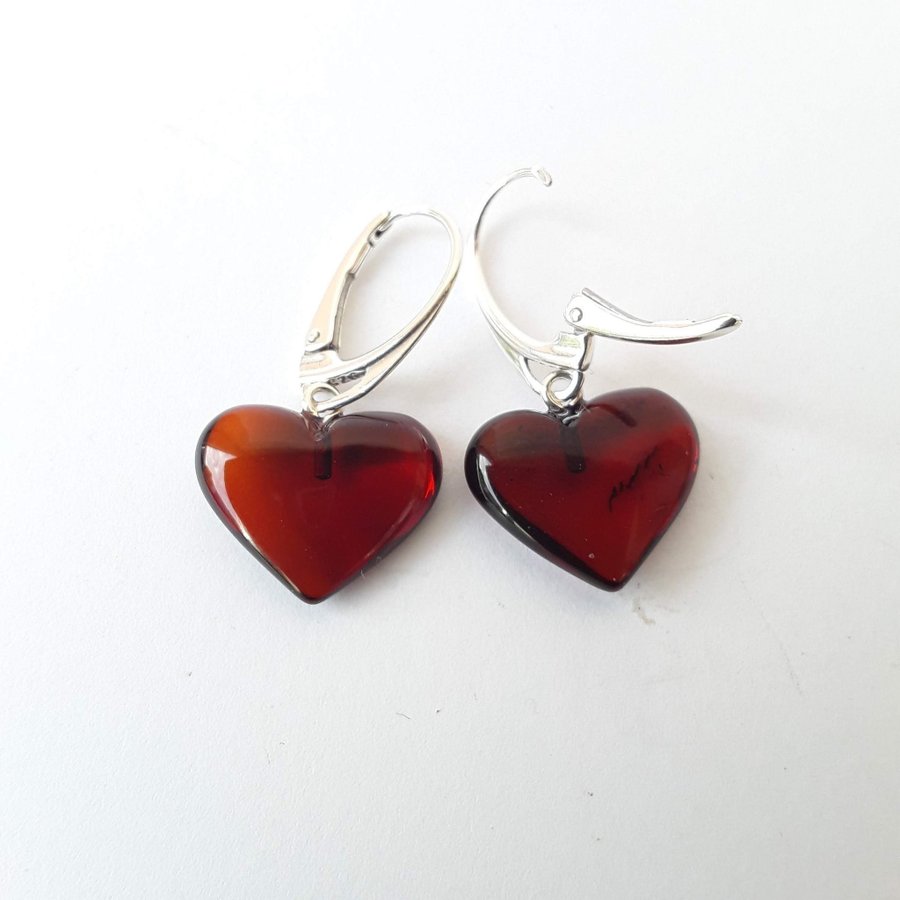 Brown Baltic amber heart and 925 sterling silver dangle earrings women’s jewelry