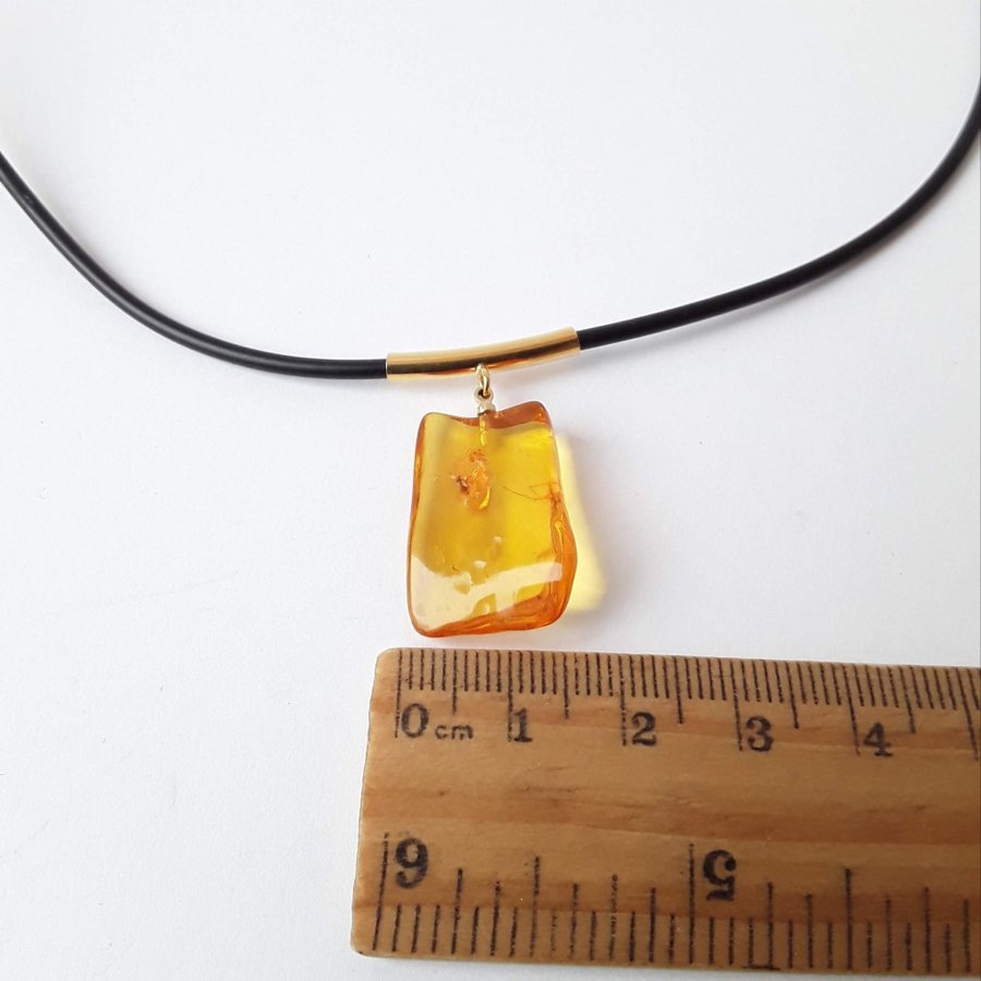 Yellow Baltic amber gemstone insect inclusion pendant necklace insect jewelry