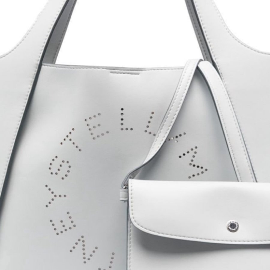 Stella McCartney The Logo Bag Vegan Ljusblå