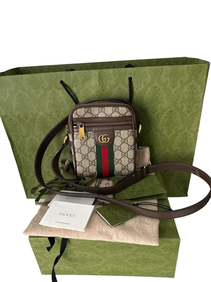 Gucci Ophidia GG Supreme Crossbody Bag