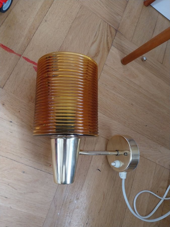 Vägglampa glas och mässing ASEA retro