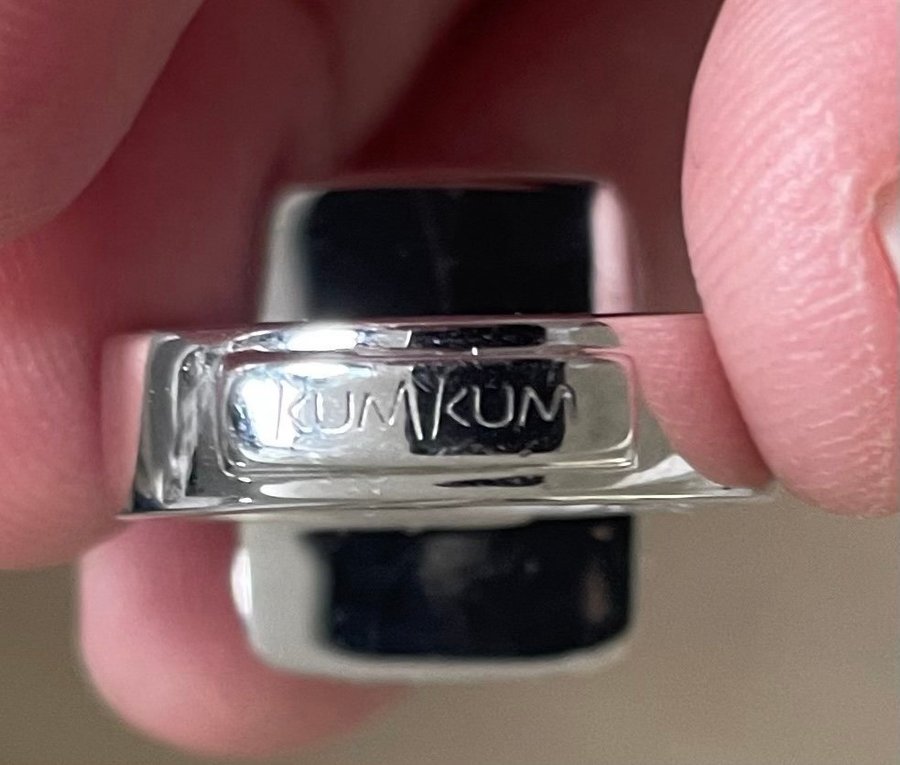 Kumkum sterling silver 925 med oceangrön sten strl 172