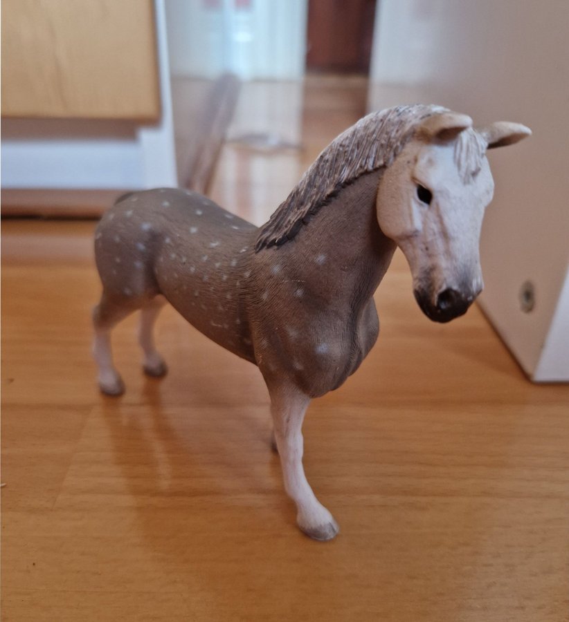 Schleich holsteiner valack