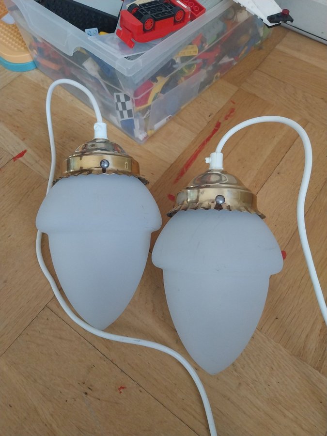 2st TAK/fönsterlampa glas mässing tidigt 1900-tal