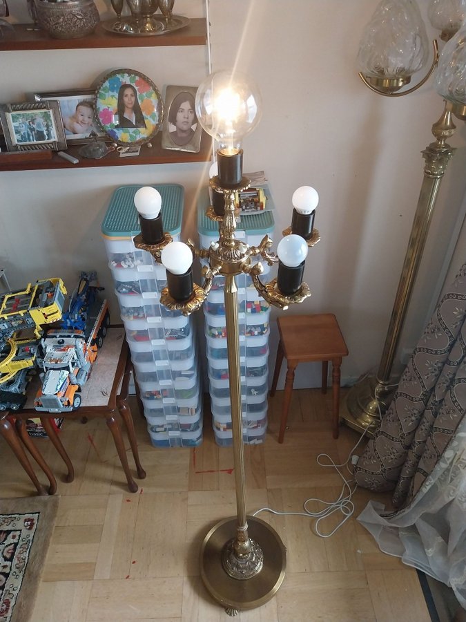 Golvlampa 6arm mässing AHX märke 50tal