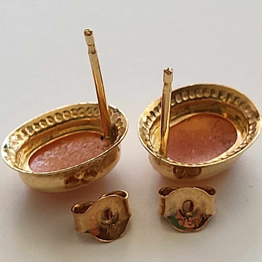 Vackra 18k guld Camé örhängen guldörhängen stämplade: 750 112 gram